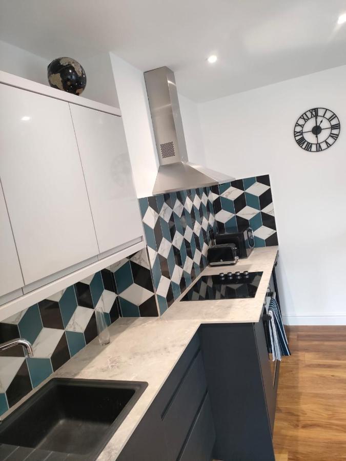 Lovely Refurbished Apartments, Morecambe Promenade Exterior foto